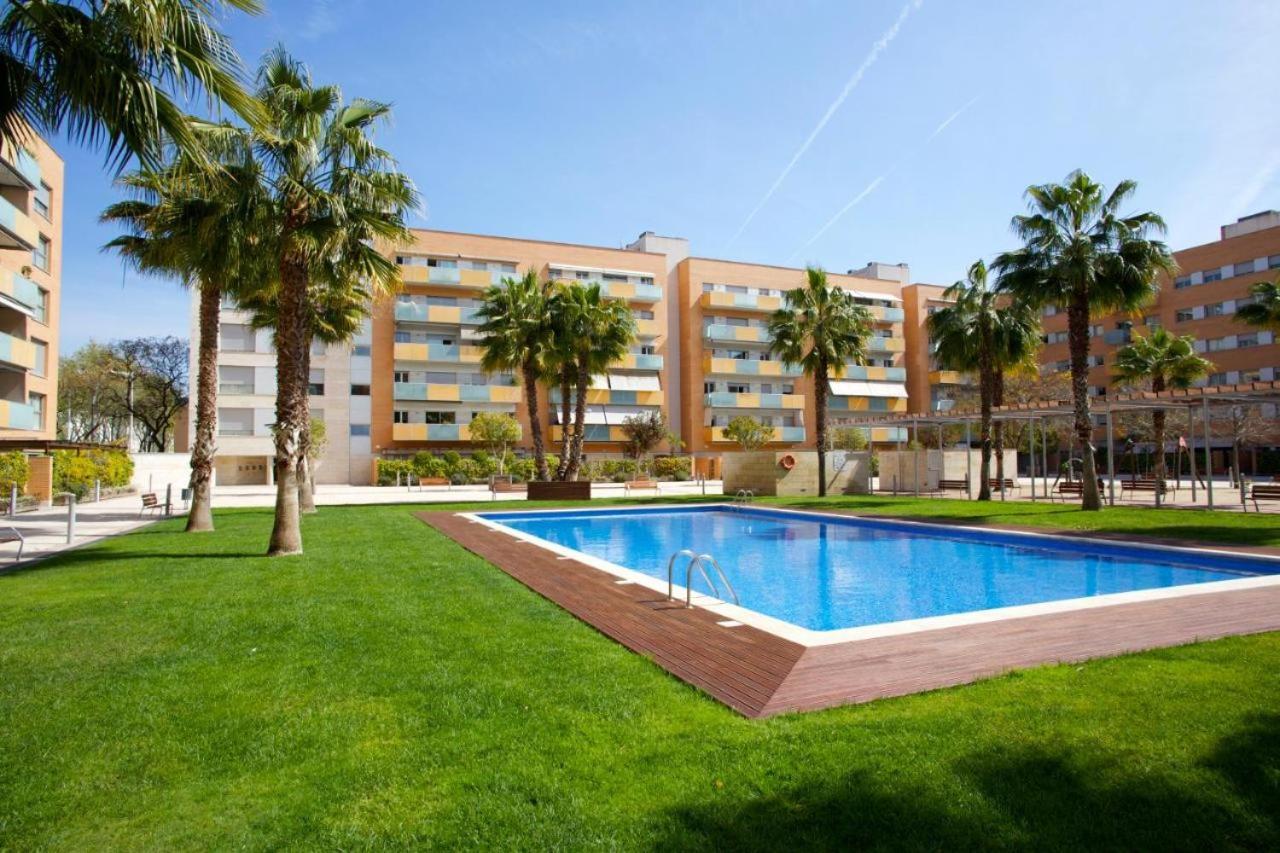 Vila Olimpica Pool Suites Barcelona Exterior foto