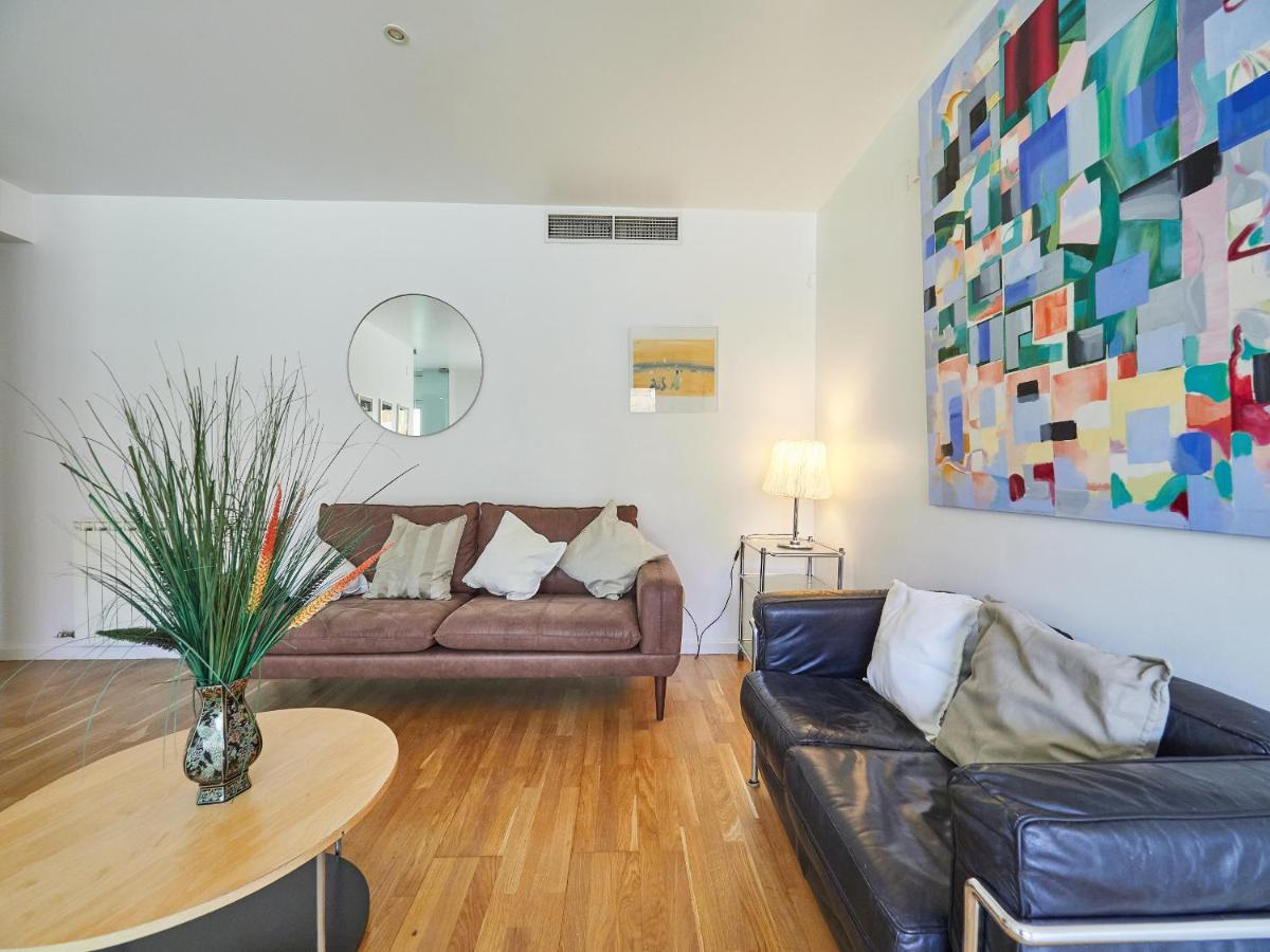 Vila Olimpica Pool Suites Barcelona Exterior foto